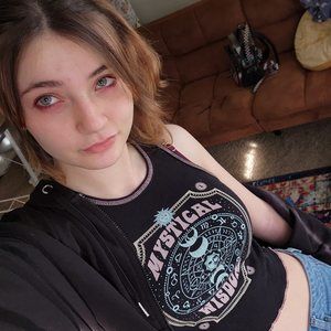 Meet your Posher, Alyse